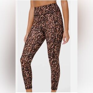 Lululemon Invigorate High-Rise Tight 25’ Size 6